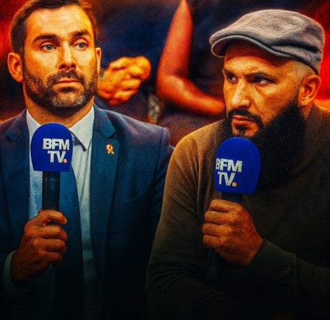 Couverture du livre L’islamophobie d’atmosphère : le cas Julien Odoul et la haine décomplexée de Froment Mickaël — un ouvrage percutant qui dénonce la banalisation de la haine antimusulmane dans les médias français. On y voit deux hommes sur un plateau télé de BFM TV, symbolisant le débat sur la représentation des musulmans. Le livre aborde le lien entre discours médiatique, islamophobie d’atmosphère et stigmatisation des pratiques musulmanes comme la barbe ou le voile. 